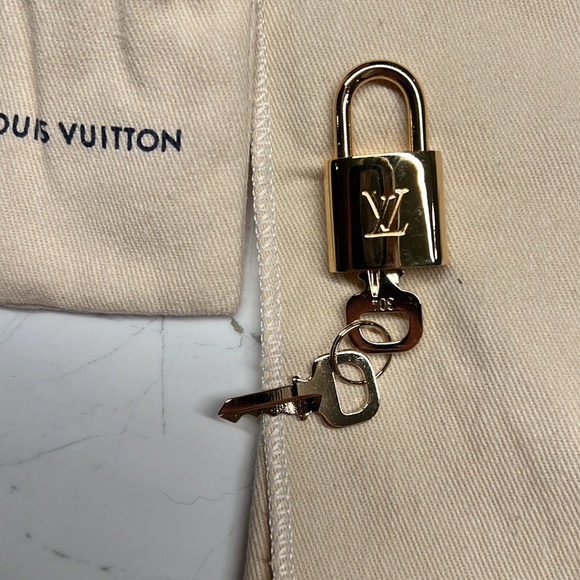 Louis Vuitton BB Alma Damier Ebene - Picture 4 of 16